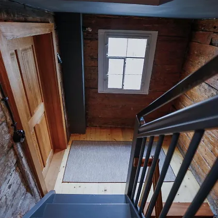 Daire Mina Stadtwohnung Im Juedischen Viertel Hohenems